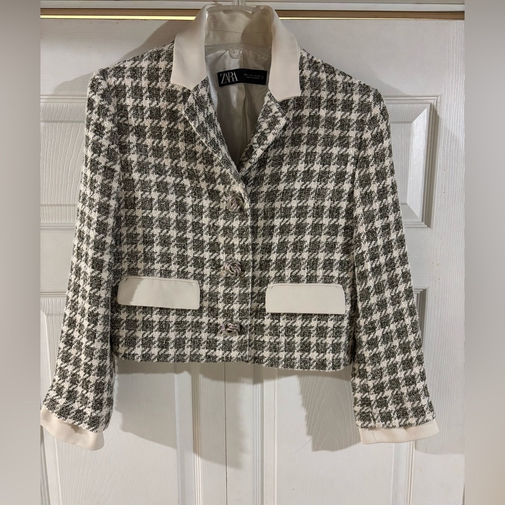 Zara Cropped Tweed Jacket